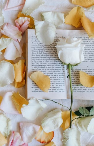 Hình nền cho story Thúc Nhân - Tên đẹp cho bé trai